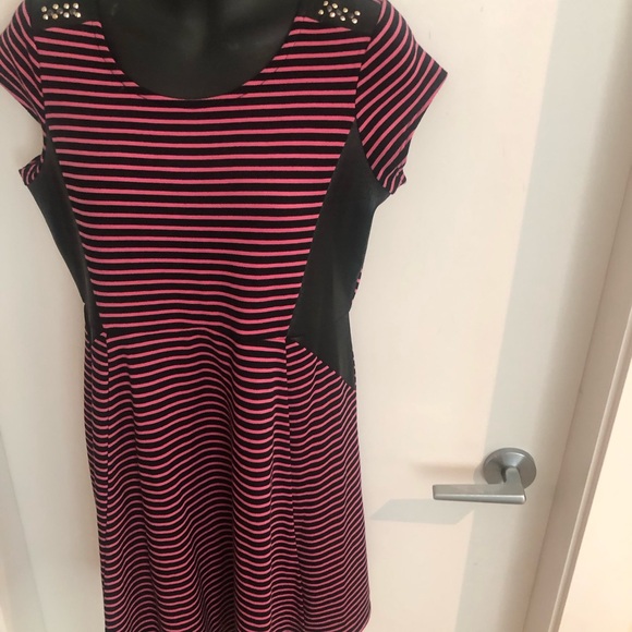 2/$100 JESSICA SIMPSON XL/ 14 FIT - Picture 4 of 11